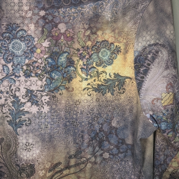 XCIT USA Y2K floral long sleeve woman's top size 1X - Picture 11 of 12